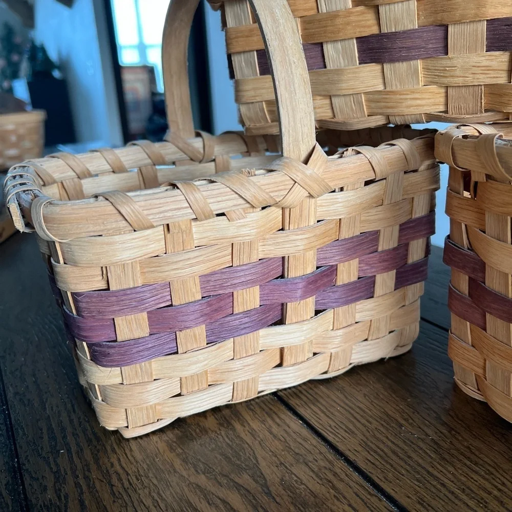 Vintage Hand Woven White Oak Cherokee Gathering Davis Basket Walnut/Bloodroot